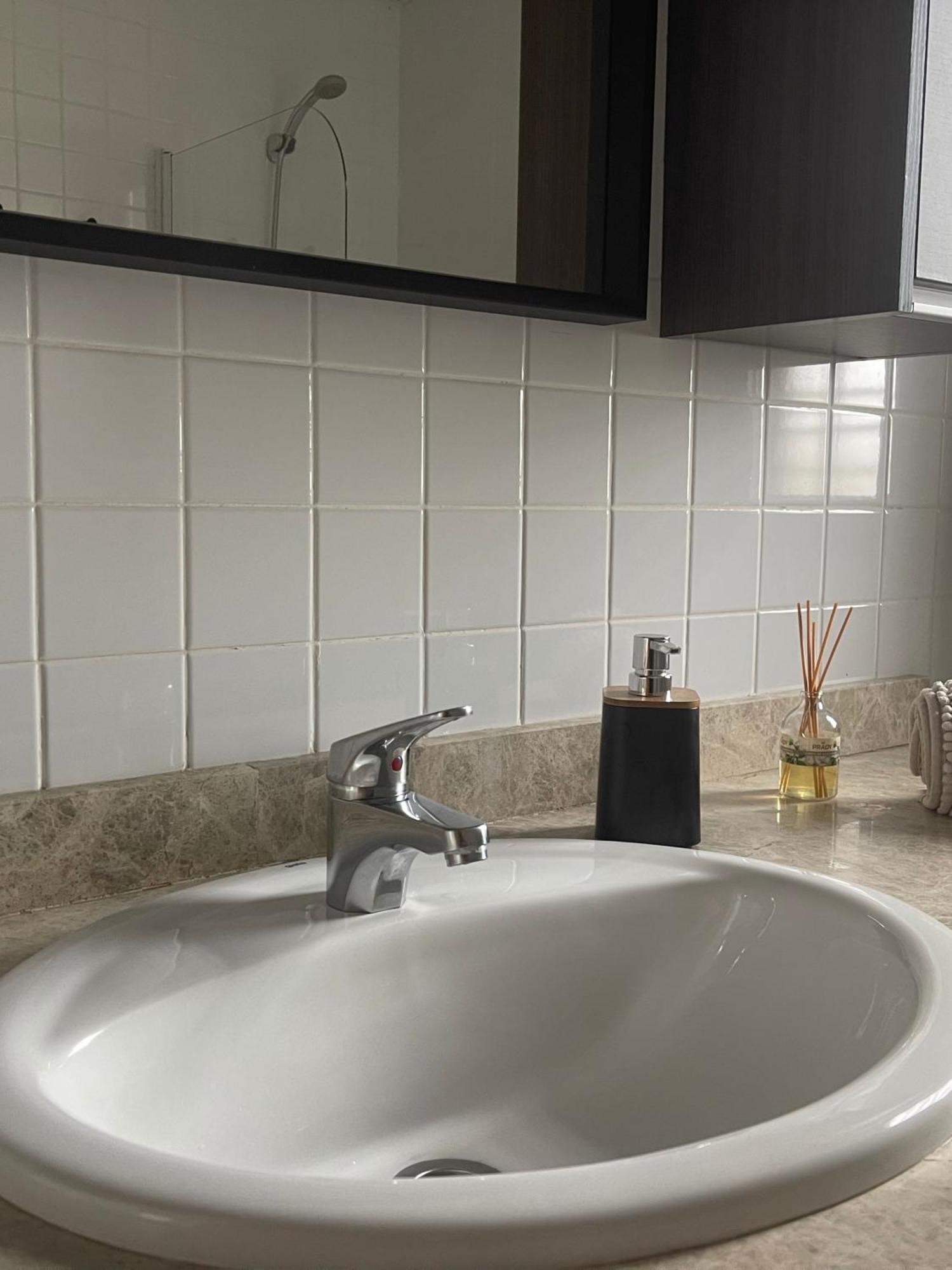 فندق Astral-Habitacion Doble Privada En Casa Compartida-Uebica2 مايرينا ديل ألخارفي المظهر الخارجي الصورة